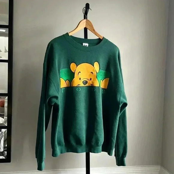 Vintage Winnie the Pooh sweatshirt Disney - Picture 1 of 5
